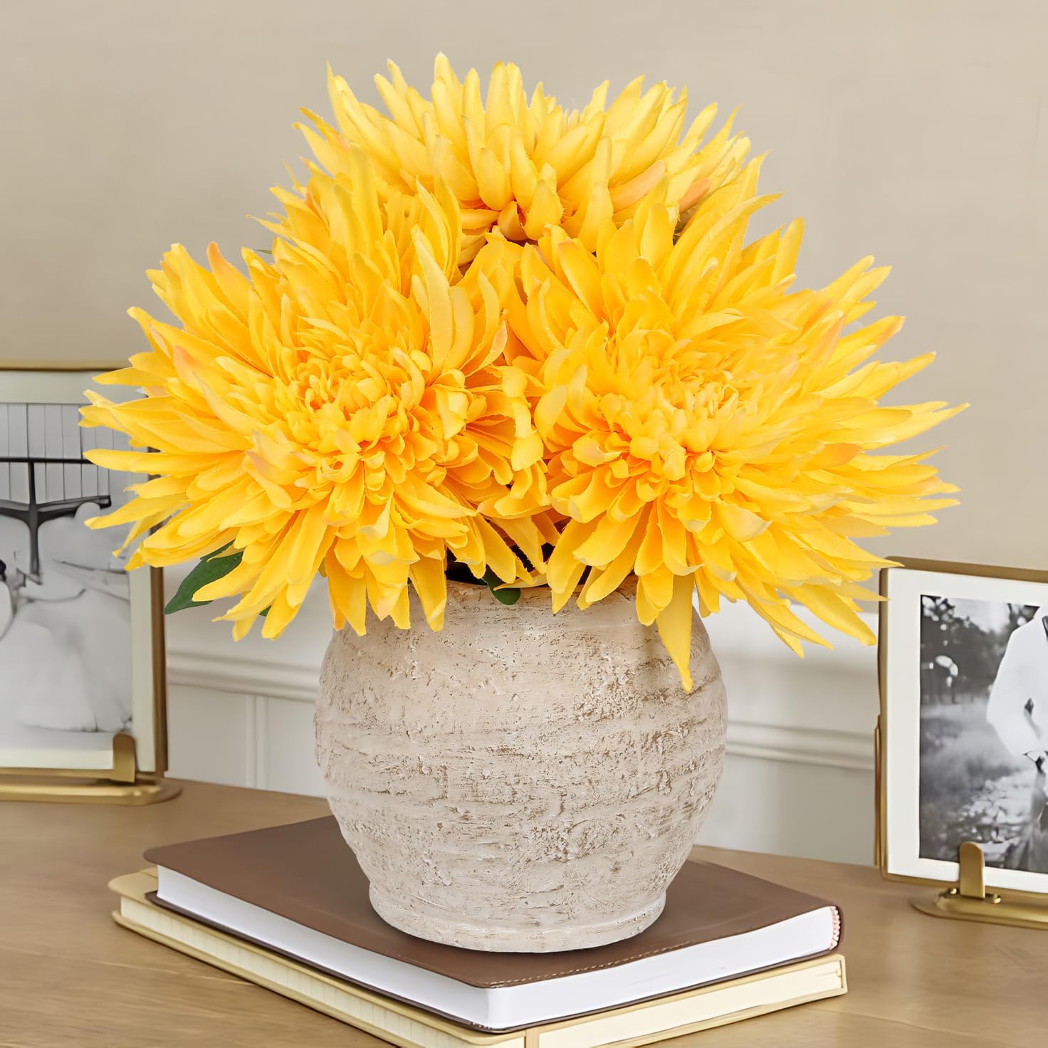 Small Rustic Cement Vase, 13cm (3.5" Opening) – Beige Farmhouse Planter for Pampas Grass & Dried Flowers, Living Room, Entryway & Bathroom Decor